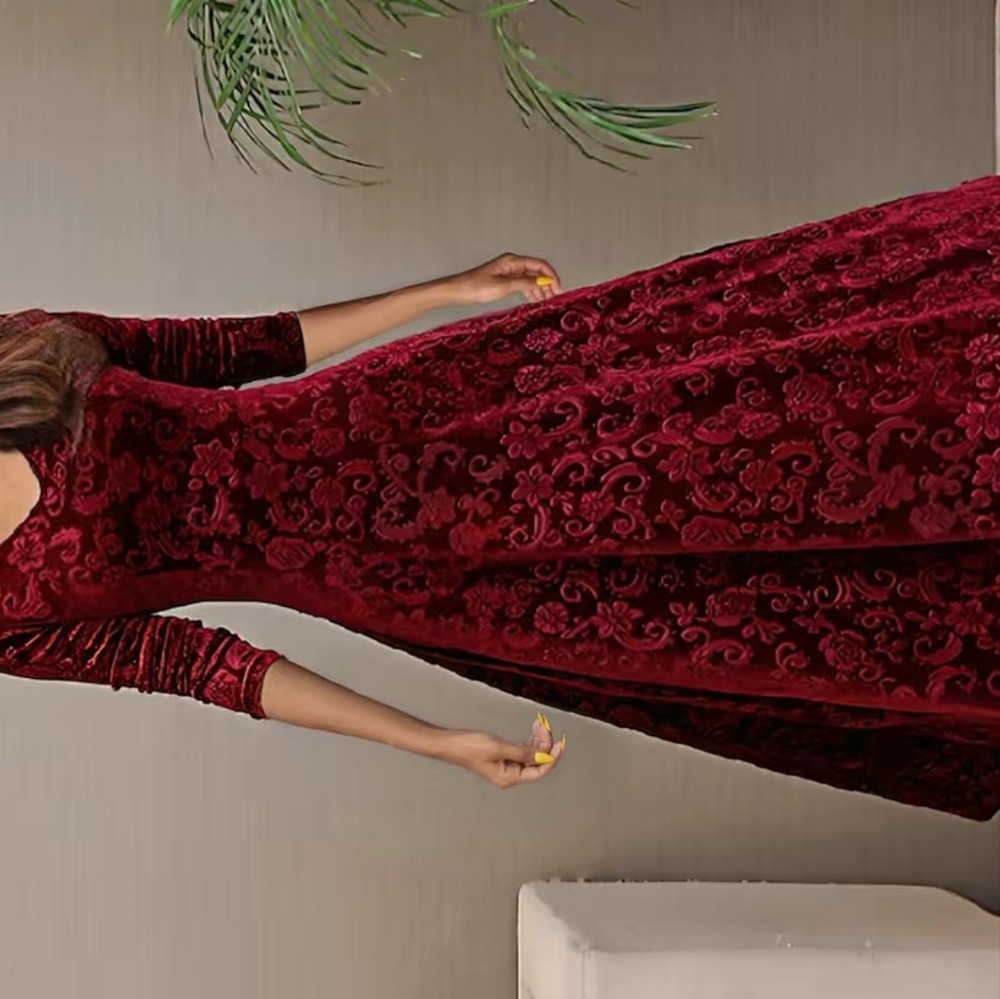 Elegant V neck flared red dress N.WO.T